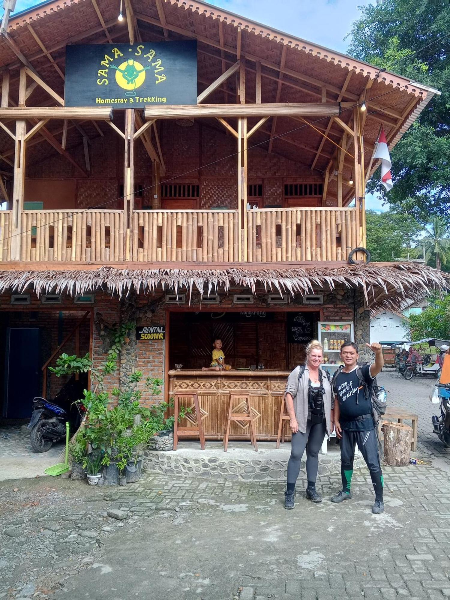 Sama Sama Homestay & Trekking Only Stay Here Book Trekking And Transport With Us 부킷 라왕 외부 사진
