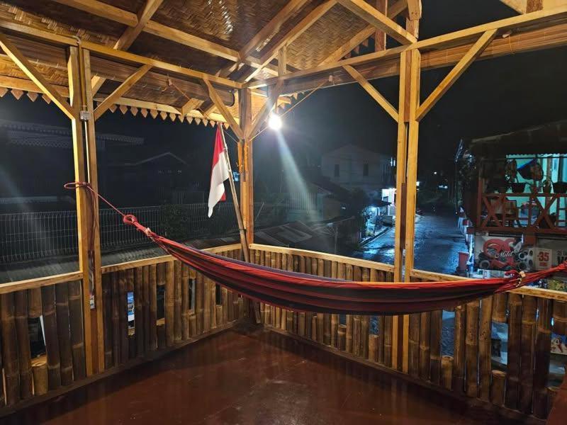 Sama Sama Homestay & Trekking Only Stay Here Book Trekking And Transport With Us 부킷 라왕 외부 사진